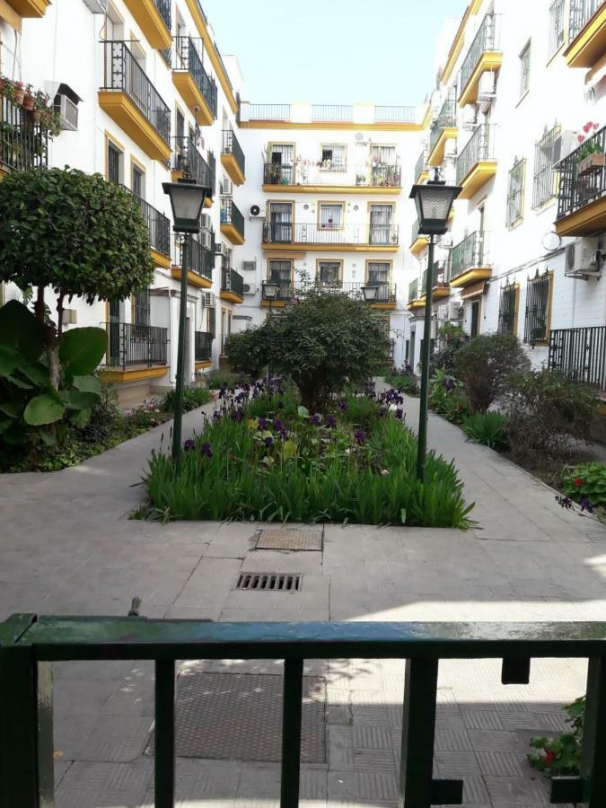Nool Sevilla Экстерьер фото